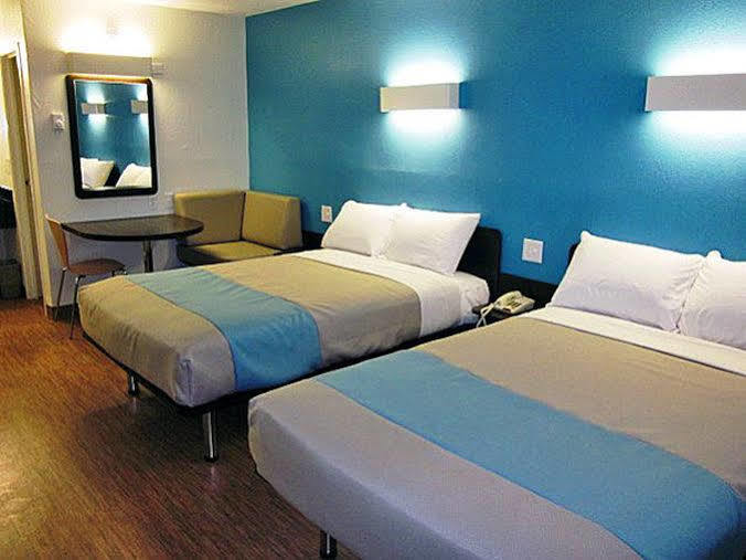 Motel 6-Overland Park, Ks Экстерьер фото