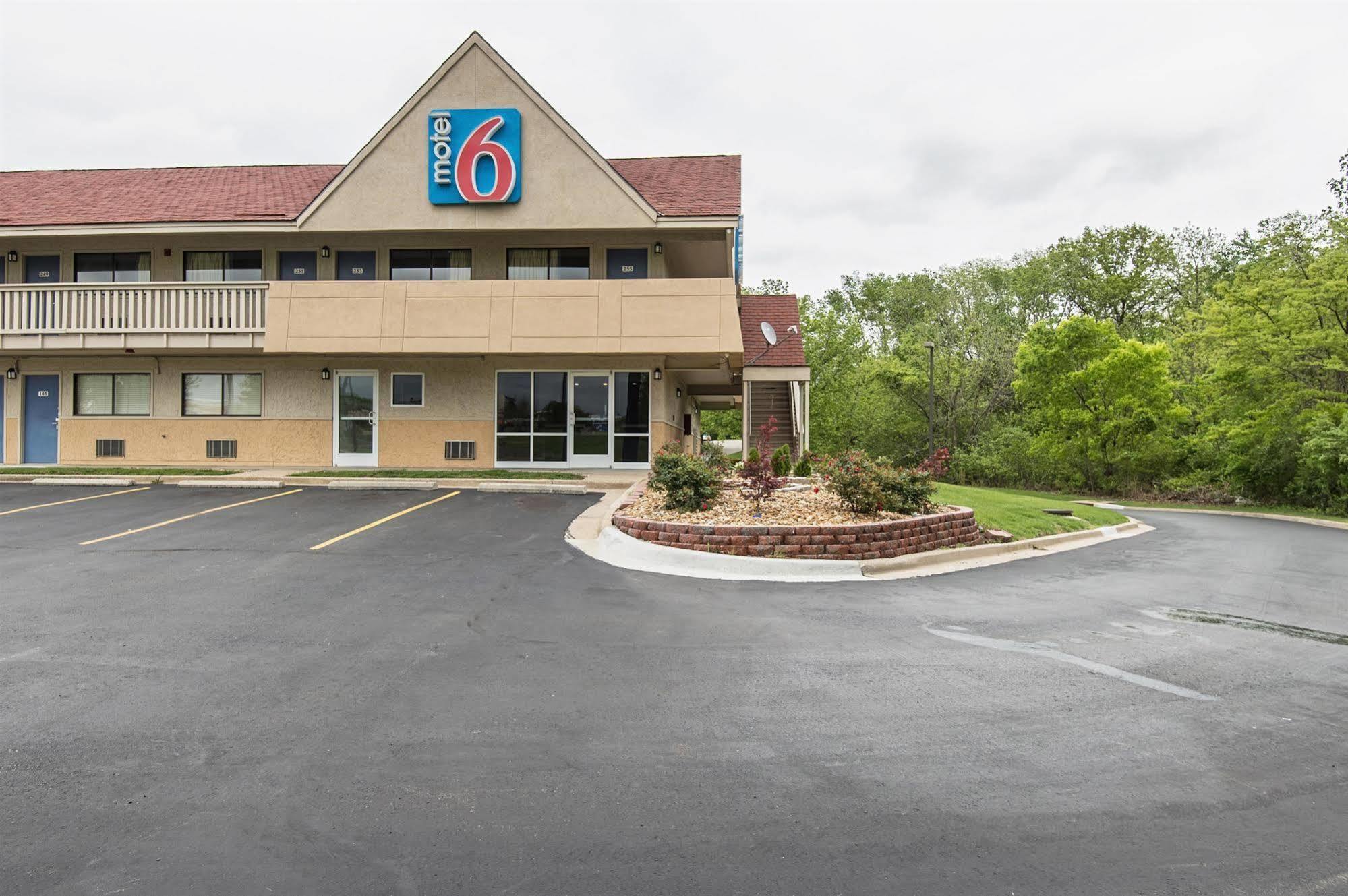 Motel 6-Overland Park, Ks Экстерьер фото
