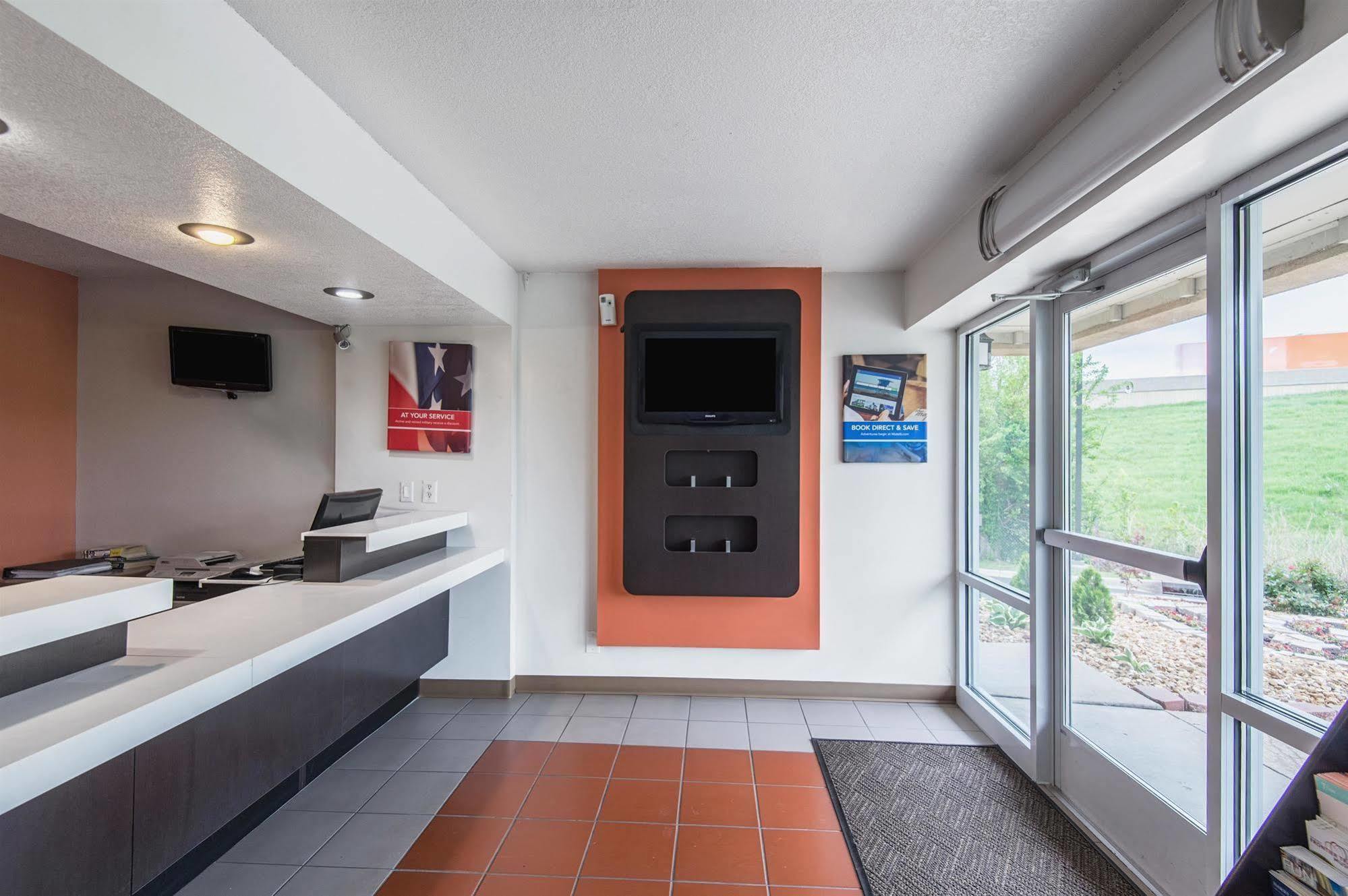 Motel 6-Overland Park, Ks Экстерьер фото
