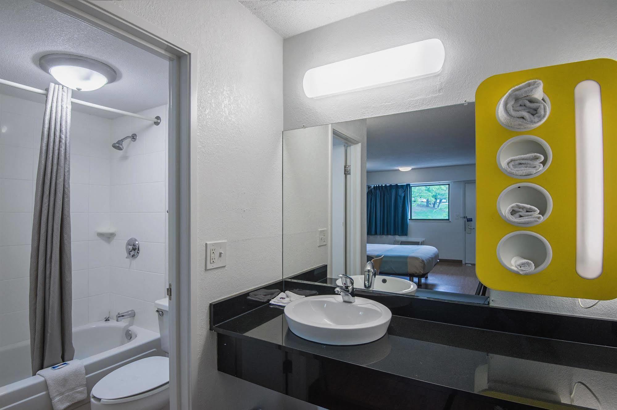 Motel 6-Overland Park, Ks Экстерьер фото