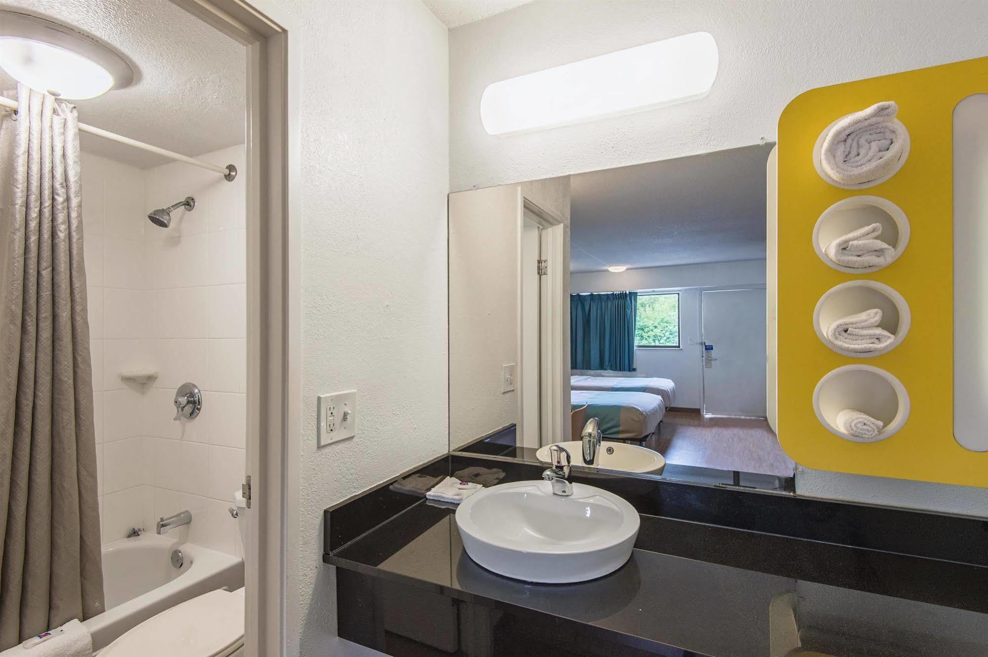 Motel 6-Overland Park, Ks Экстерьер фото