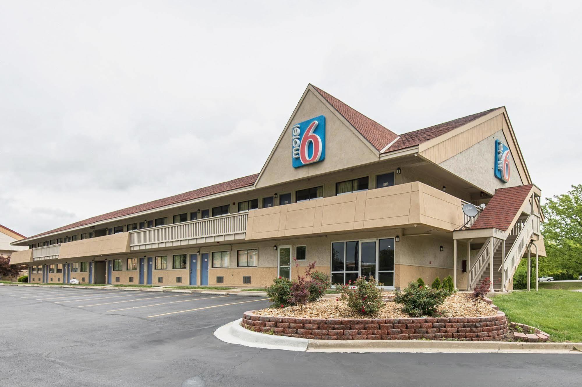 Motel 6-Overland Park, Ks Экстерьер фото