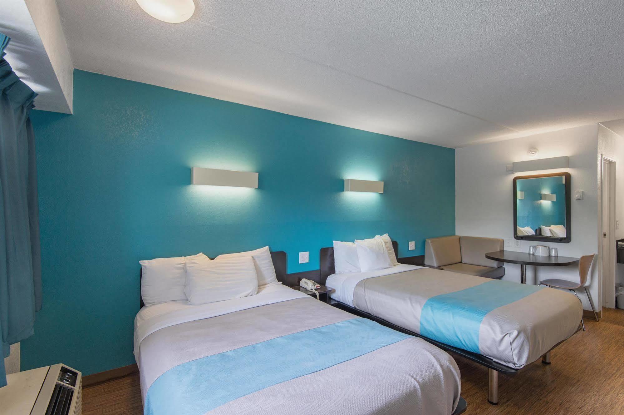 Motel 6-Overland Park, Ks Экстерьер фото